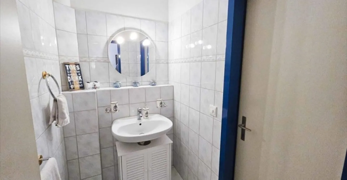 Office space for rent - Photo 6 of 6