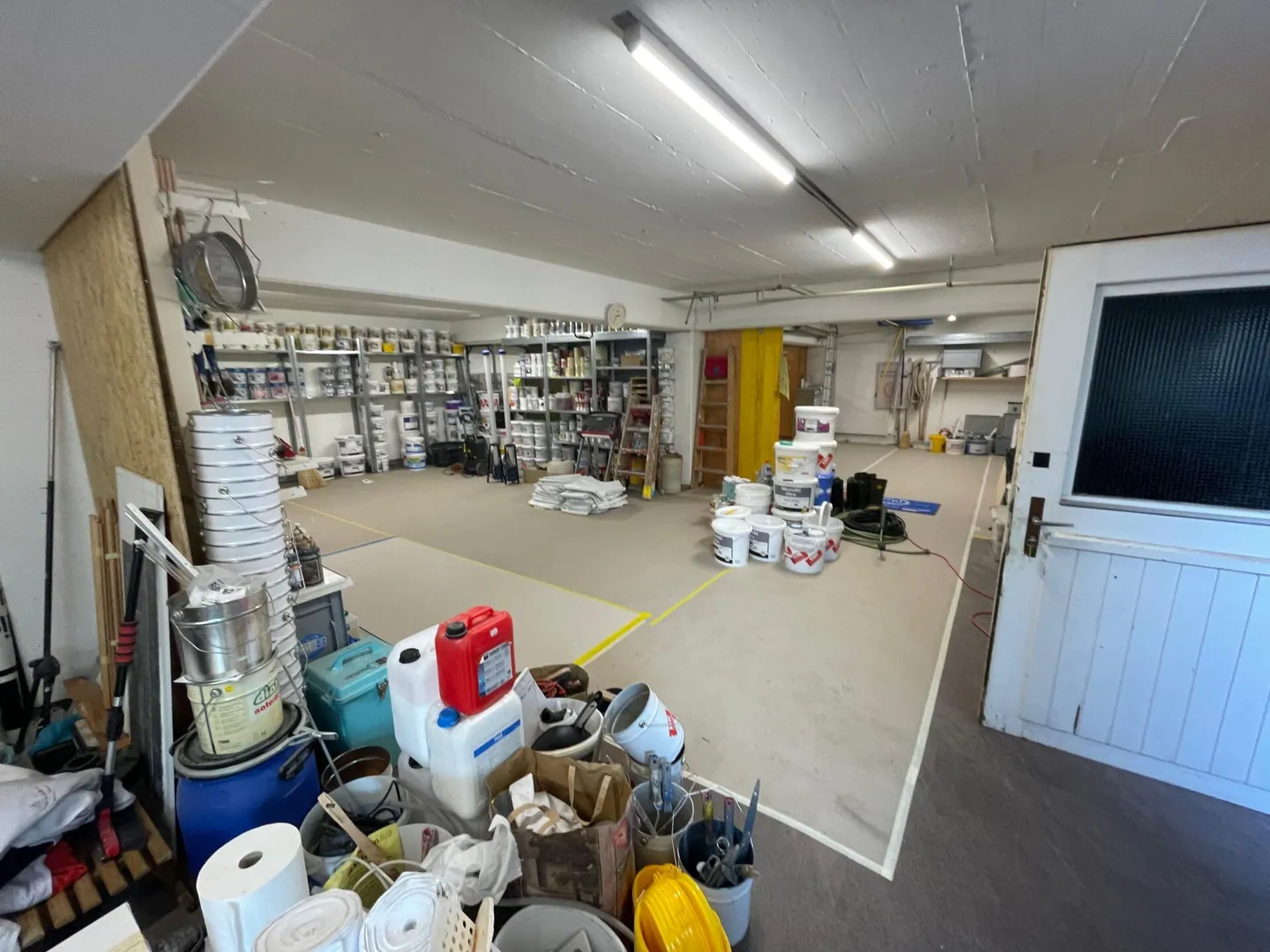 Approfitta di un enorme laboratorio e magazzino! - Foto 1 di 6