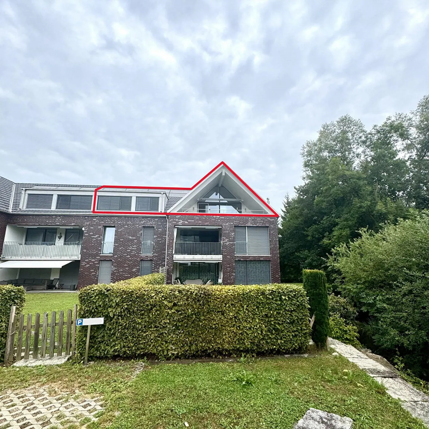Attico moderno di 5,5 stanze con bella vista - Foto 14 di 14