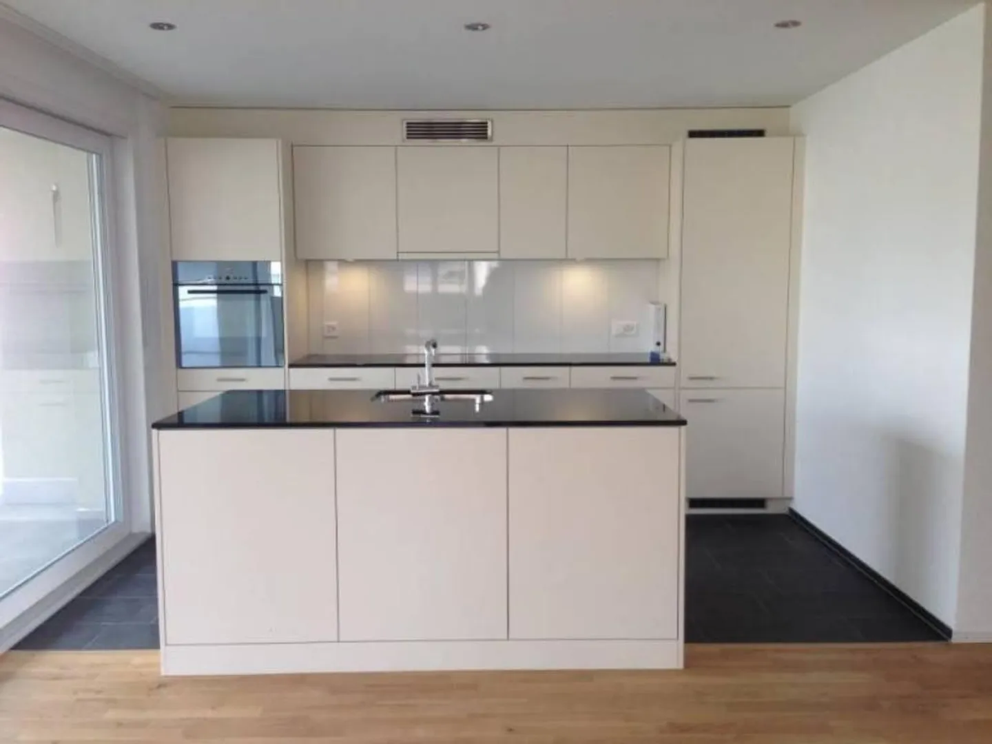 A Happy Start in Erlen - Photo 4 of 5