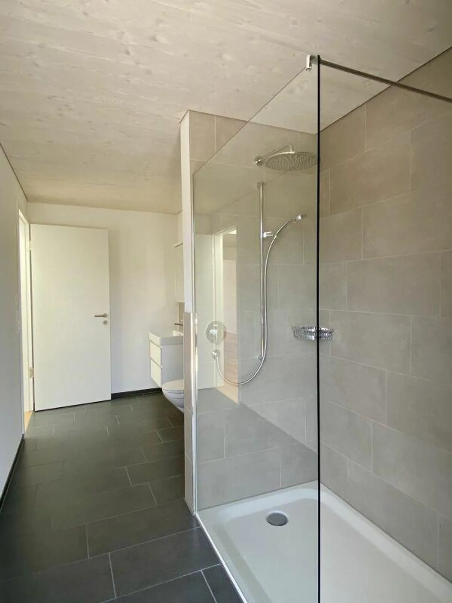 Modernes Attikawohnung in Bühler - Foto 10 von 15
