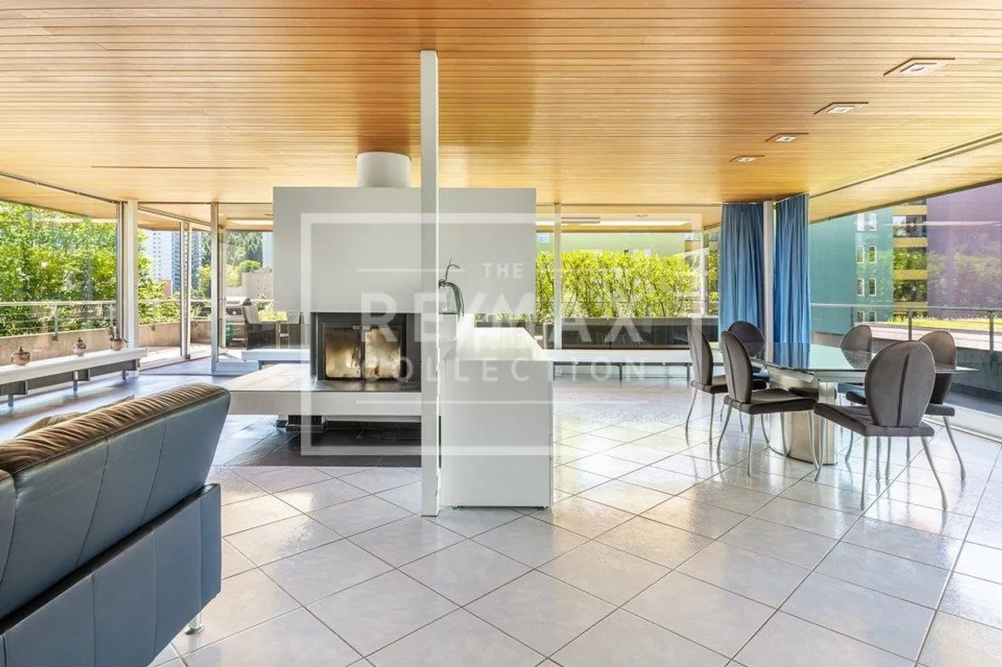 Spacious and bright penthouse apartment with 7½ rooms - Photo 5 of 13