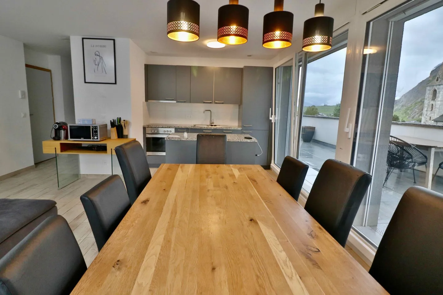 Superbo attico di 4,5 stanze nel centro del villaggio - Foto 5 di 26