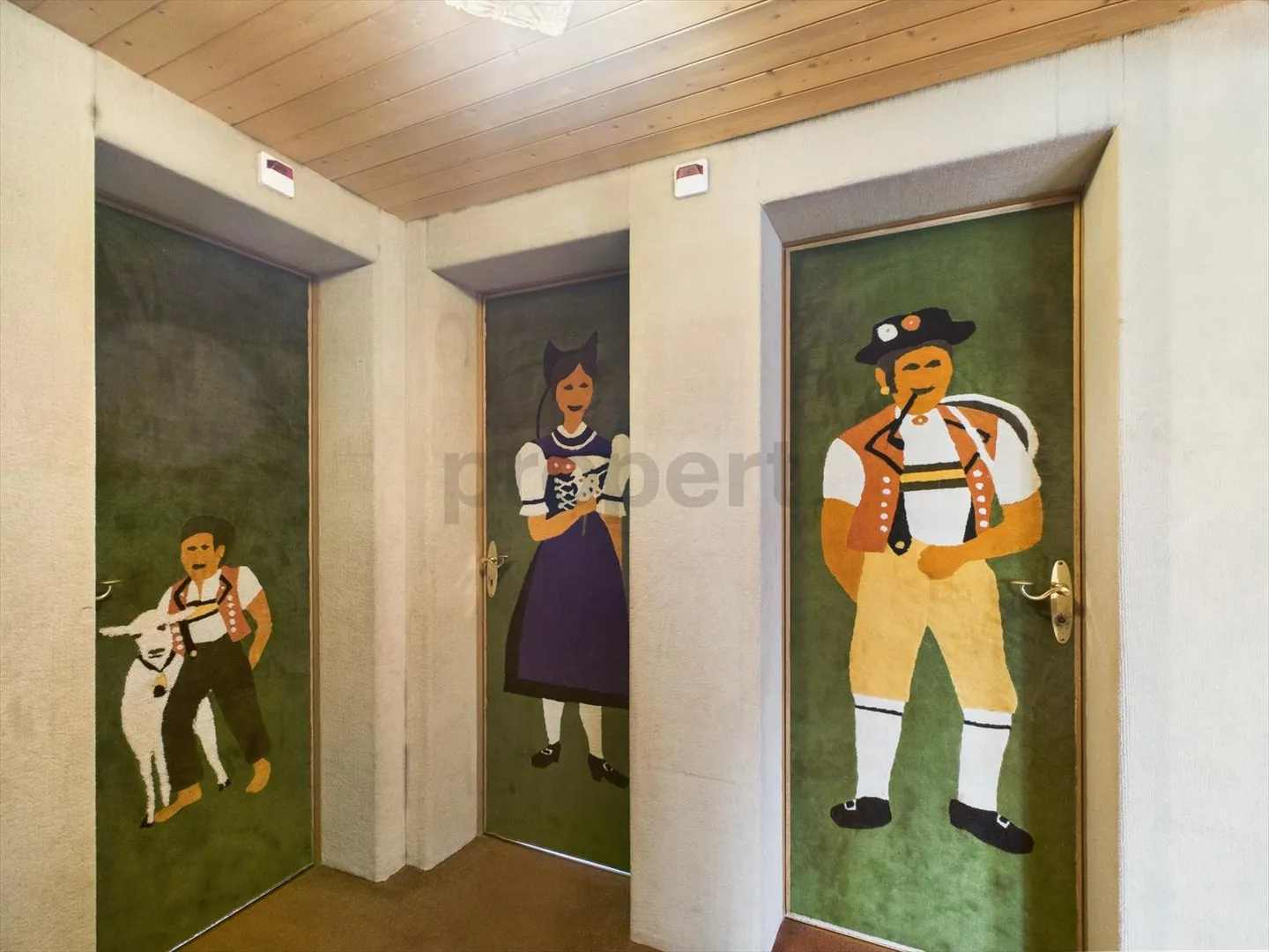 Traditional 6.5-room single-family house in Wildhaus with garden, park and versatile uses - Photo 8 of 13
