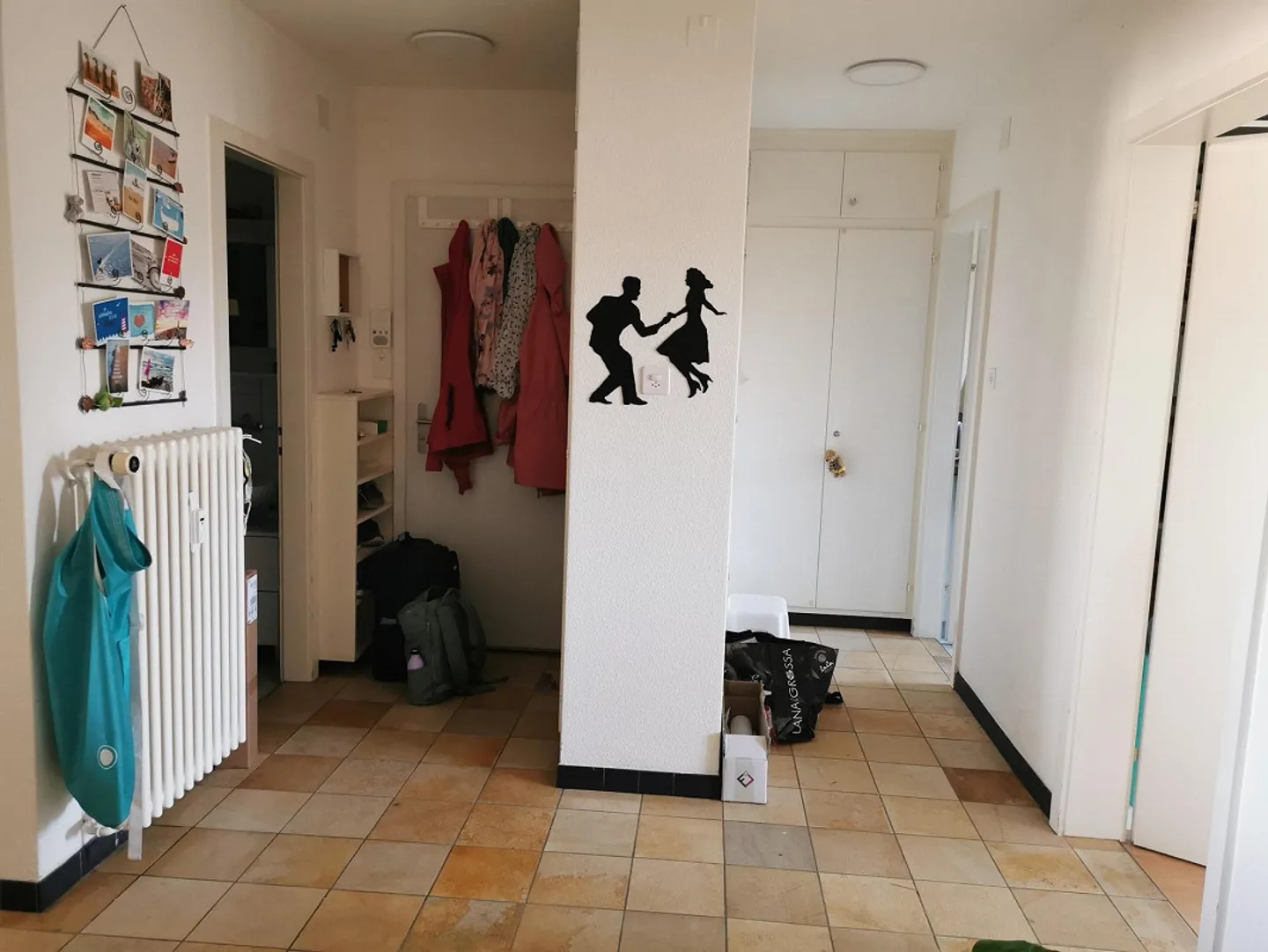 2.5 Room Apartment in Basel - Photo 2 of 8