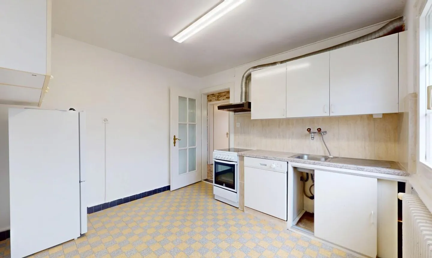 Visit your future home in Gletterens! - Photo 3 of 13