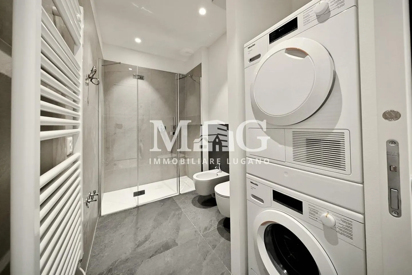 Lugano Center: 3.5-room apartment with garden near the lake - Photo 4 of 6