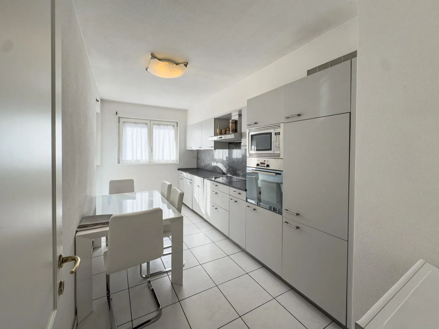 3,5-Zimmer-Wohnung in Viganello - Foto 2 von 8