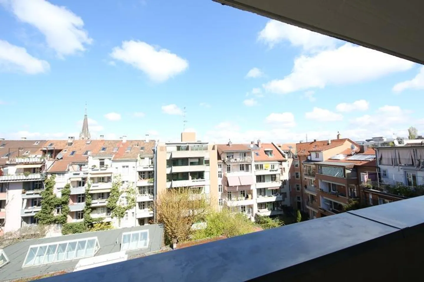 2.5 Room Apartment in Basel - Photo 6 of 8