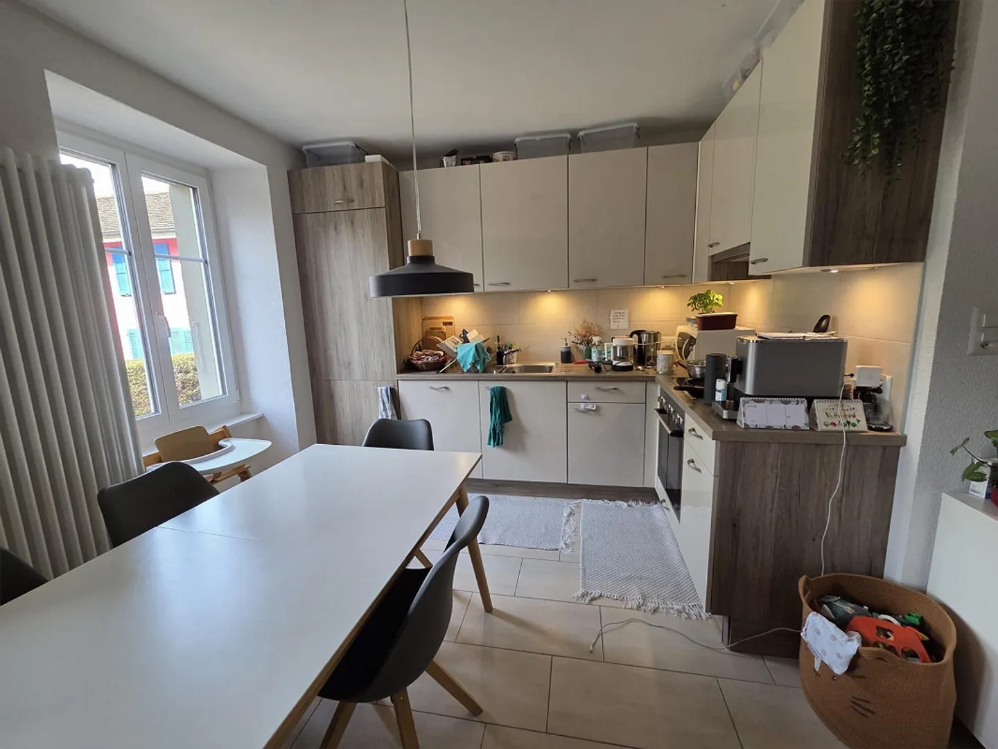 Lease takeover, 3.5 rooms 60 m2, CHF 1,790.00 on the ground floor - Photo 1 of 12
