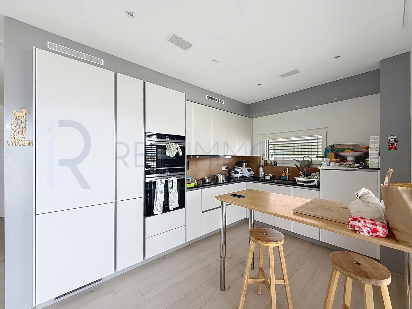 Contemporary Apartment with Terrace - Photo 3 of 5