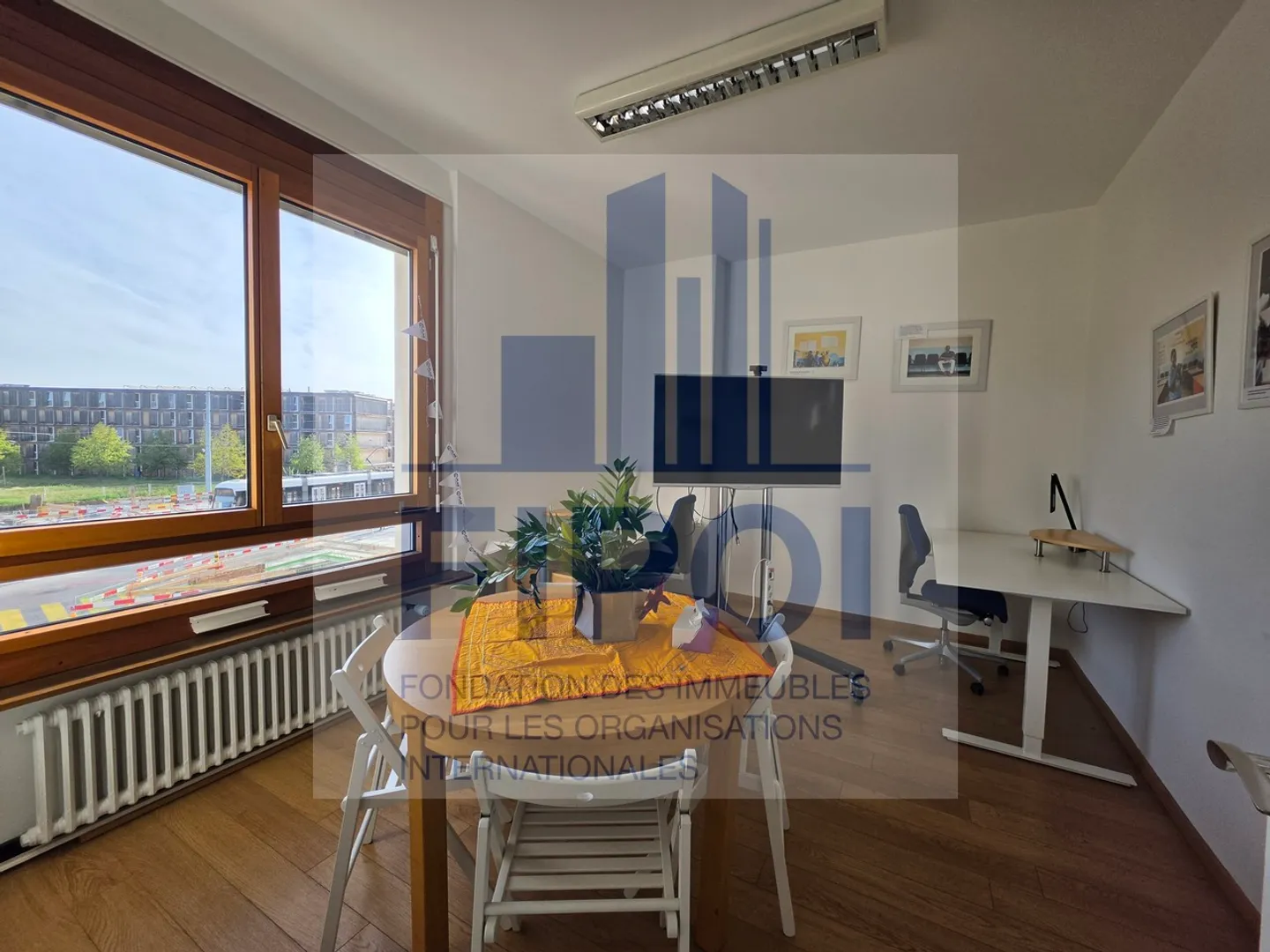 107m2 Büro im 1. Stock - Foto 3 von 4