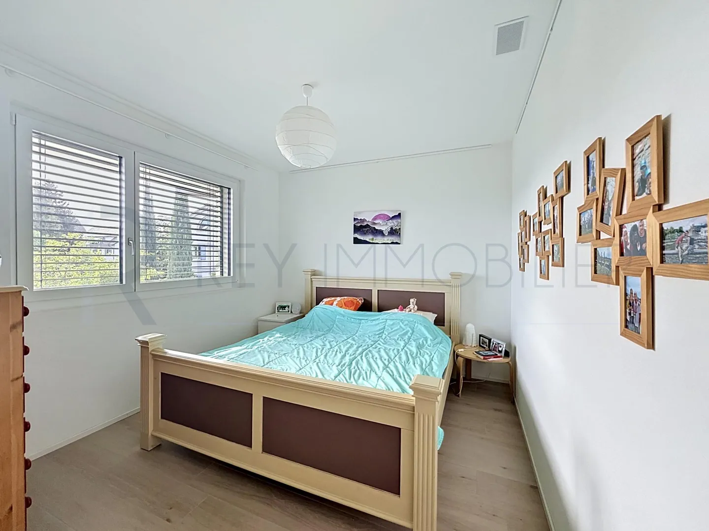 Contemporary Apartment with Terrace - Photo 4 of 5