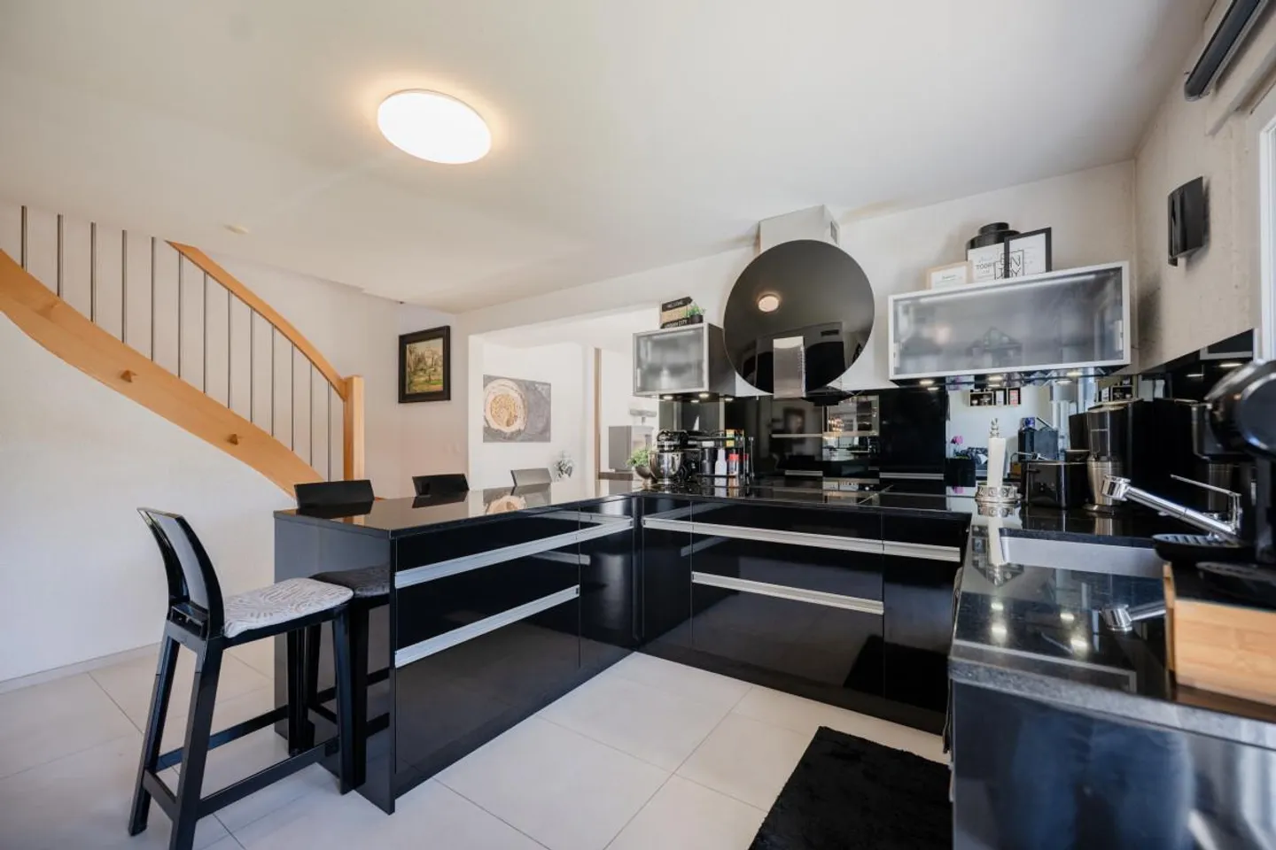 Exclusivité IMMO2Z : Belle villa mitoyenne familiale de 5.5 pièces - Foto 3 von 17