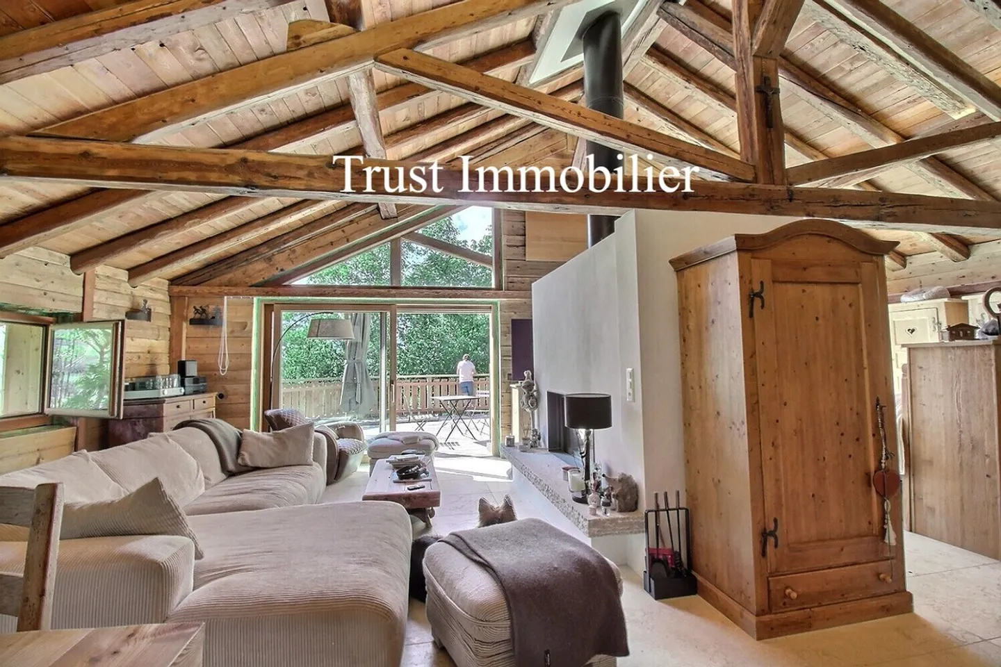 A RARE FIND IN THE VAL D'ENTREMONT - Photo 4 of 15
