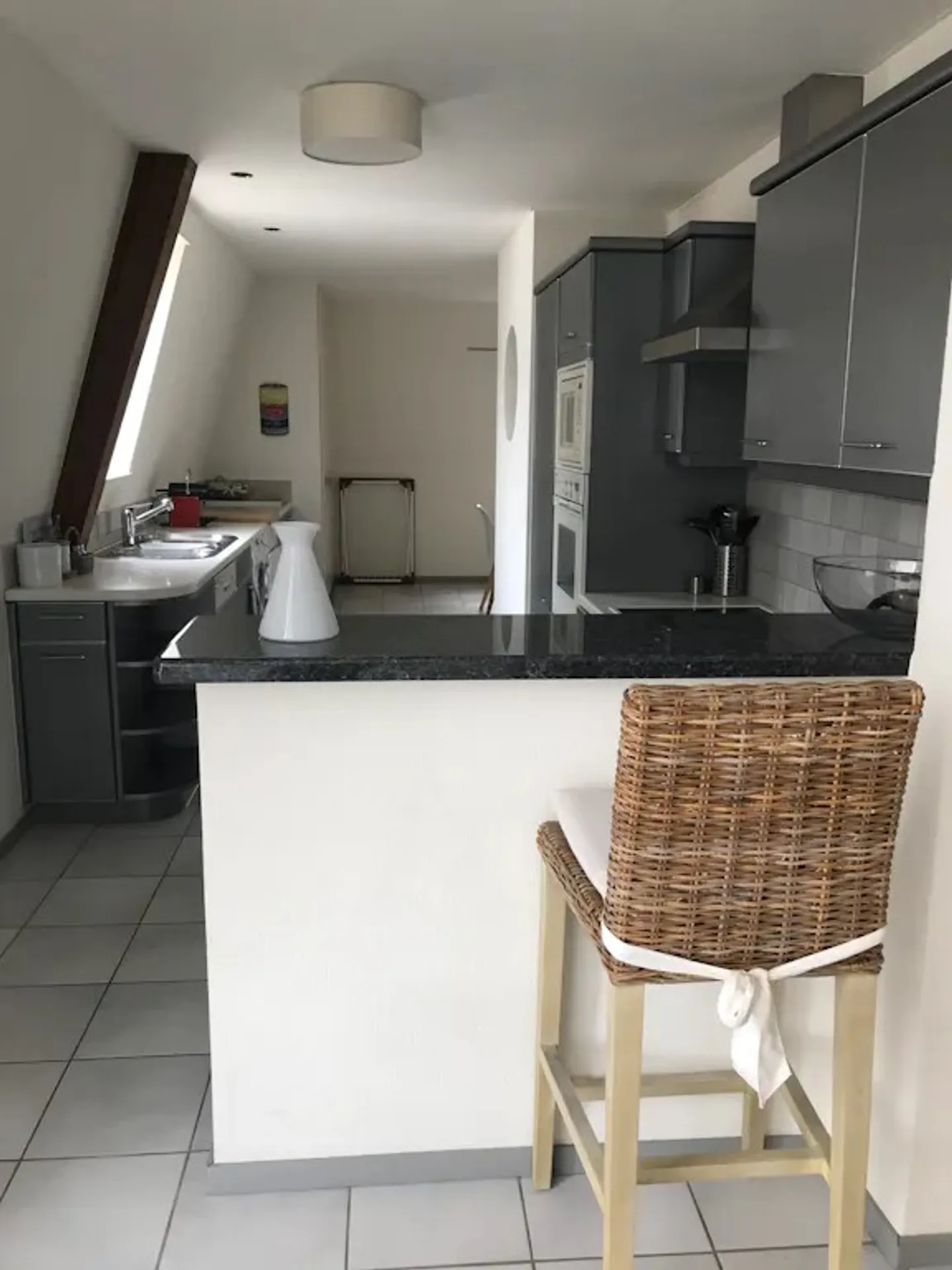 Appartement à louer - Photo 3 sur 9