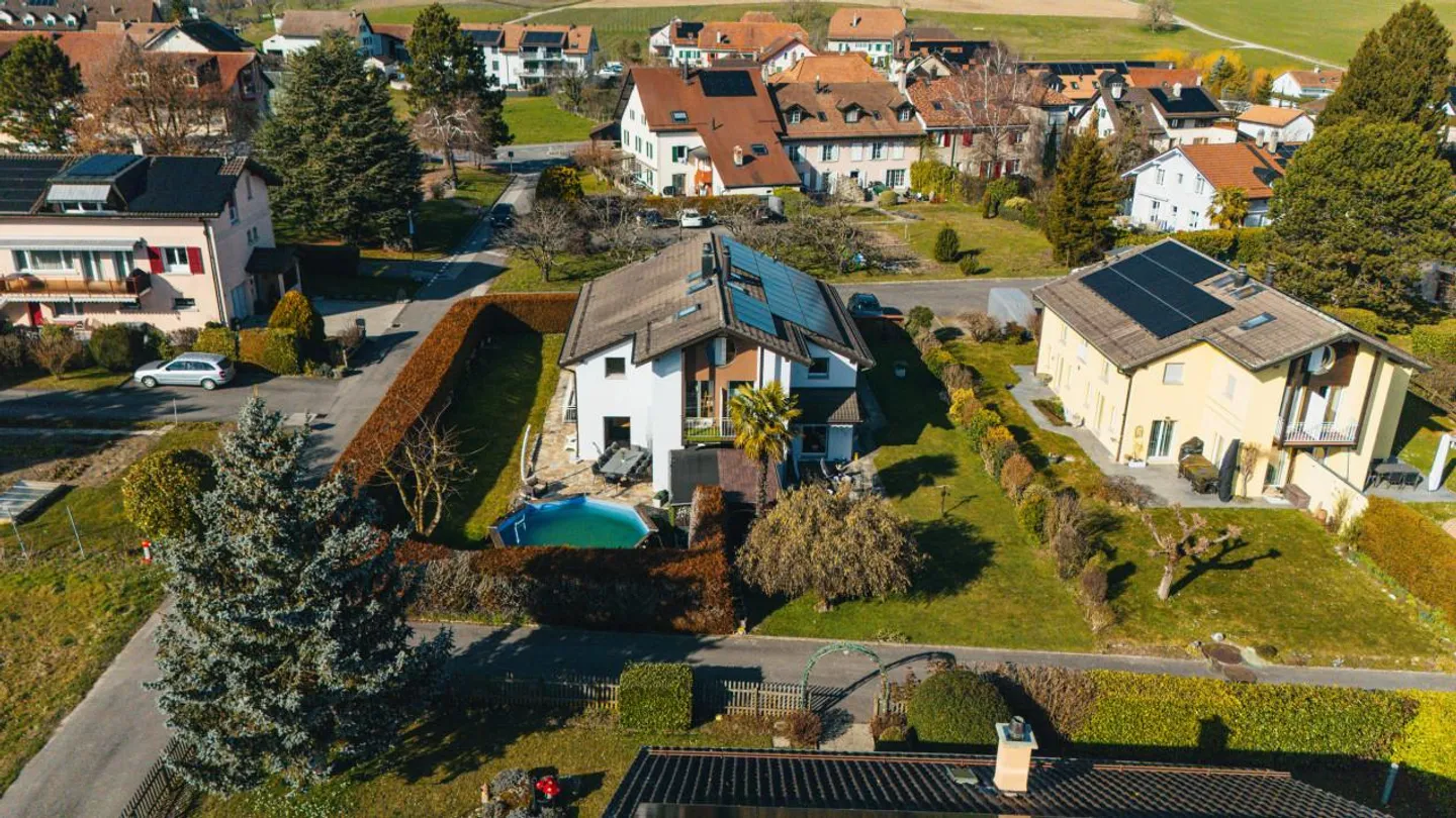 Exclusivité IMMO2Z : Belle villa mitoyenne familiale de 5.5 pièces - Foto 16 von 17