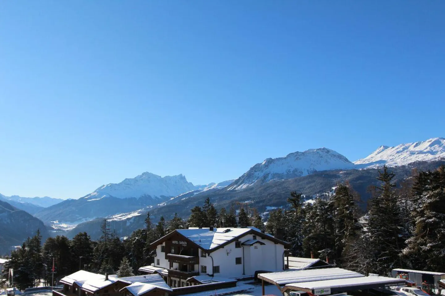 Sun-drenched 3.5 room penthouse - Photo 12 of 12