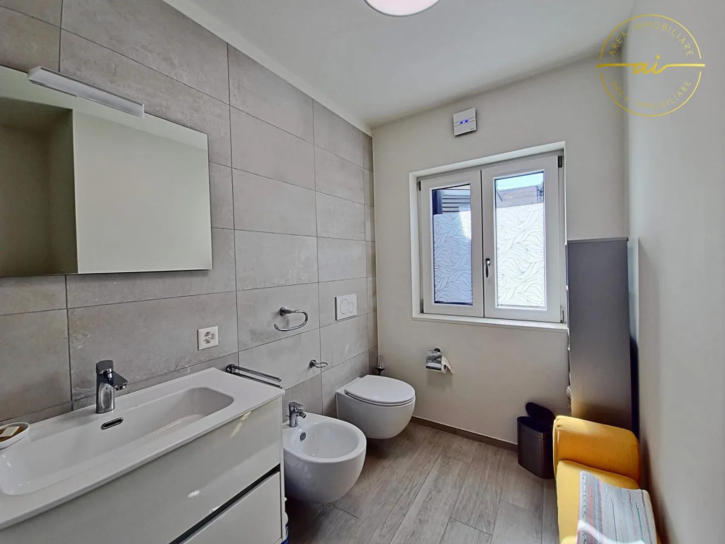 3.5-ROOM APARTMENT IN THE NUCLEO OF GENESTRERIO - Photo 9 of 12