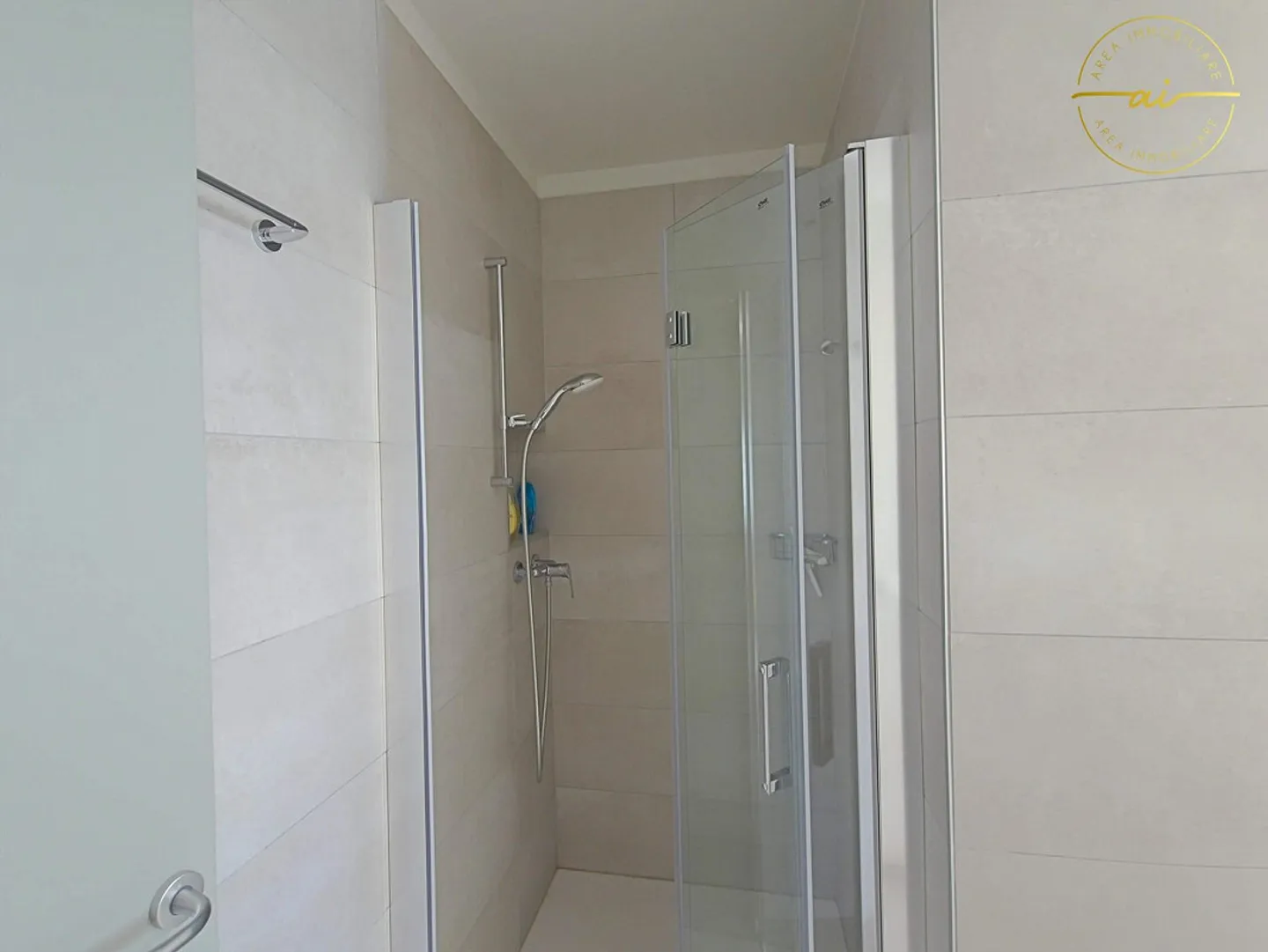 3.5-ROOM APARTMENT IN THE NUCLEO OF GENESTRERIO - Photo 10 of 12