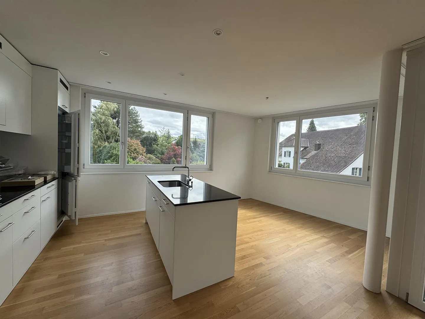 Fahrwangen: Close to the Lake | Everything You Need - Photo 1 of 13