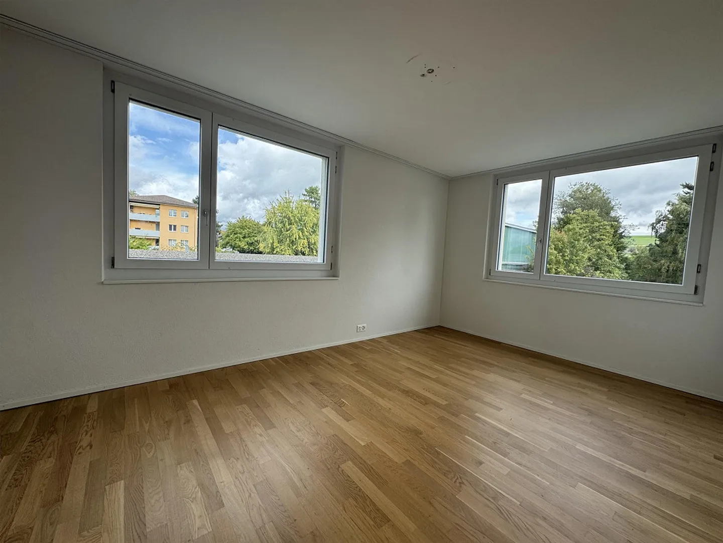 Fahrwangen: Close to the Lake | Everything You Need - Photo 5 of 13