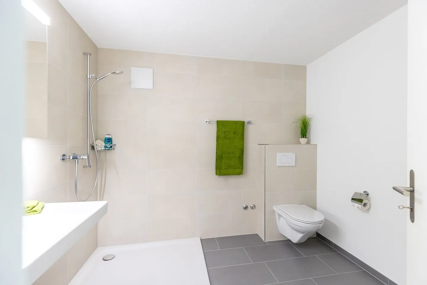 Willkimmen in the new home - Photo 7 of 10