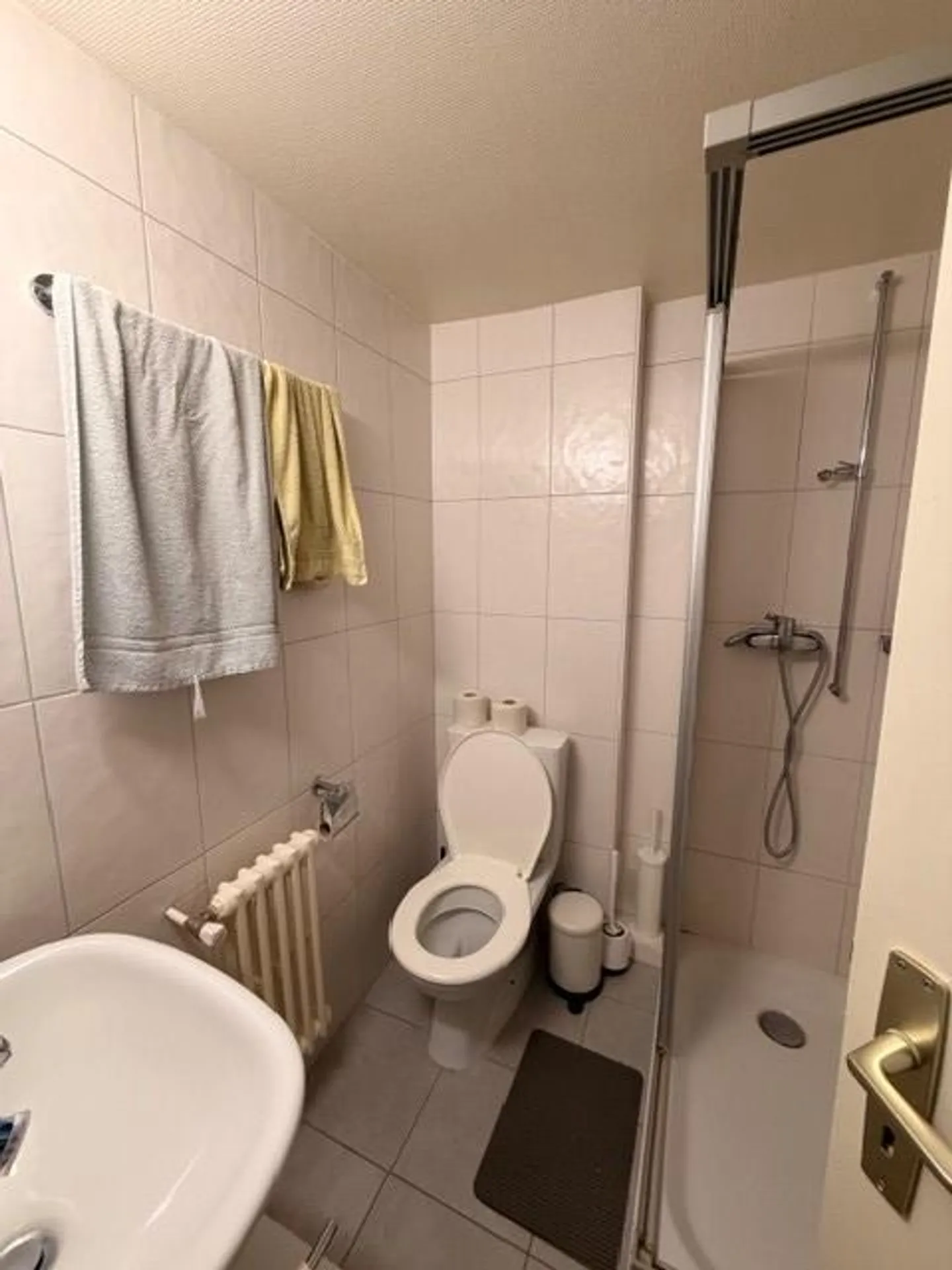 1-room apartment - Photo 3 of 3