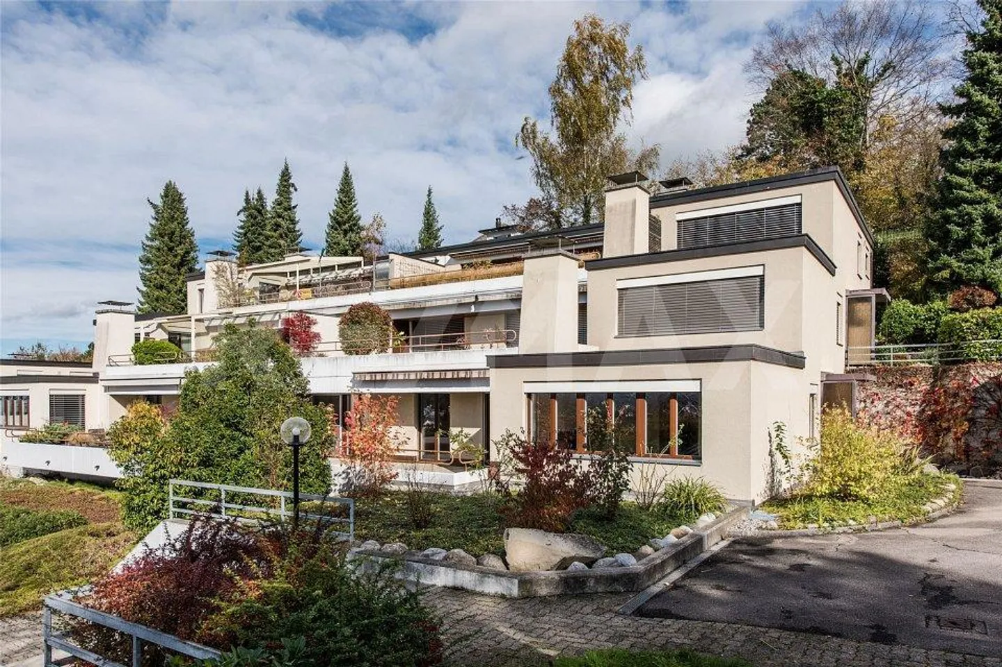 Appartement 4.5 pièces - Foto 1 von 12