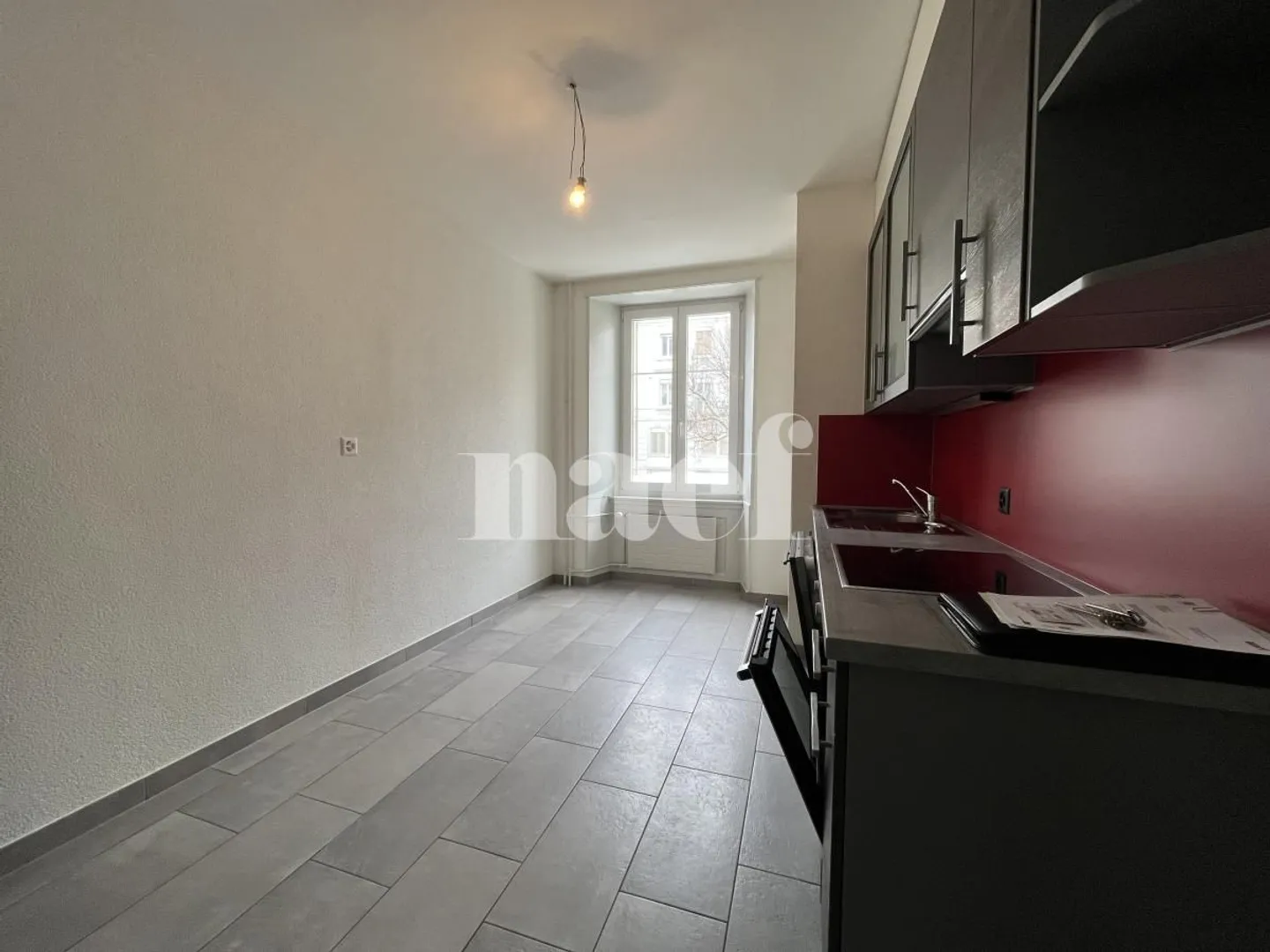 Charmant Appartement 3 Pièces - Photo 2 sur 9