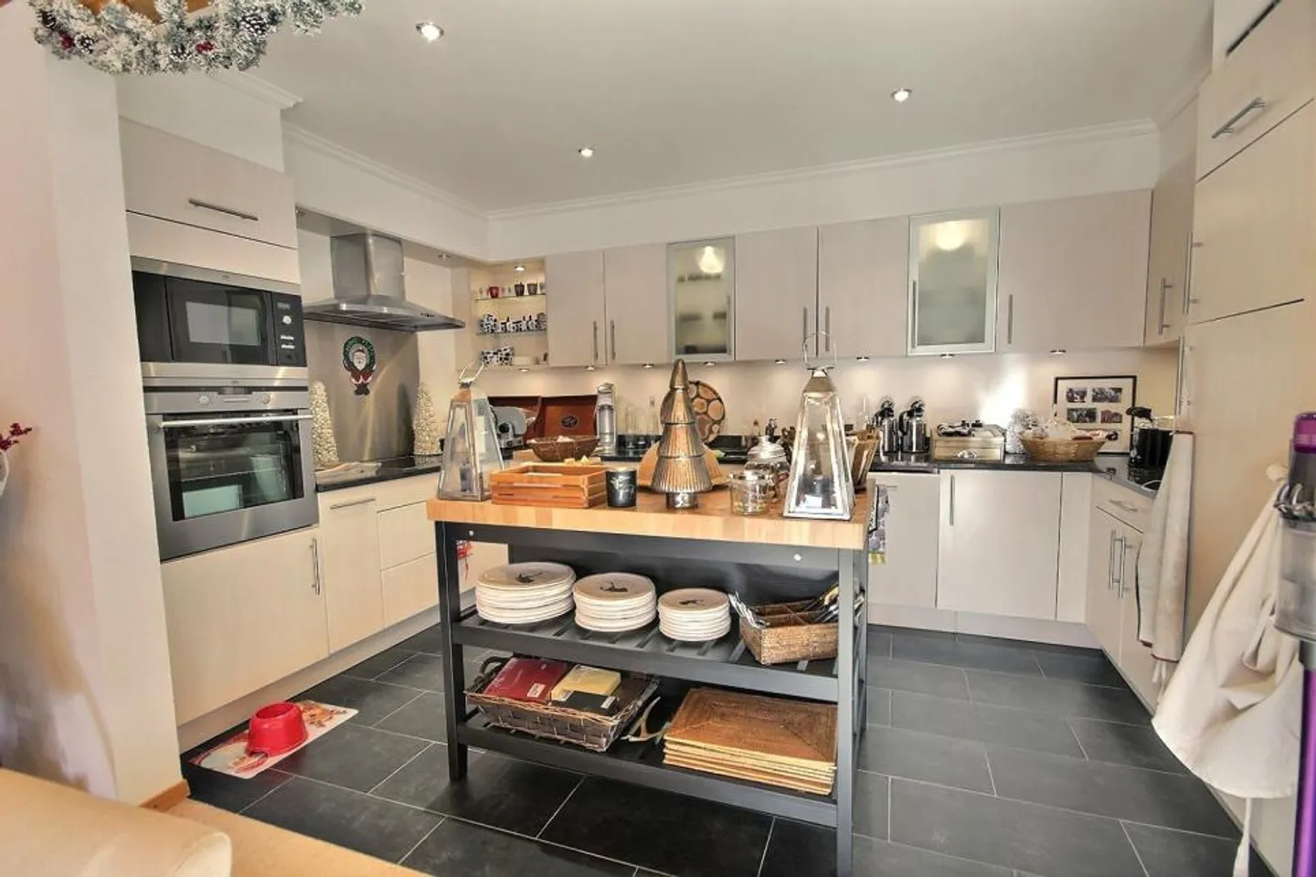 Luxuriöse Wohnung zum Verkauf in Château-d'Oex! - Foto 6 von 8