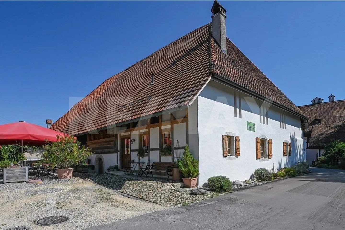Historisches Bauernhaus in sehr gutem Zustand - Foto 3 von 13