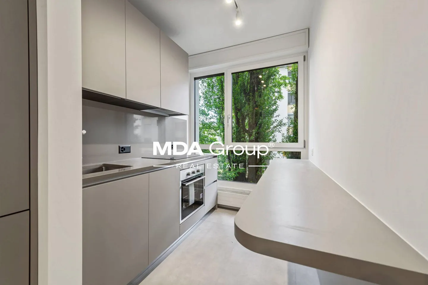 Condo à louer, Via Generoso (Lugano, Suisse) - Photo 1 sur 11