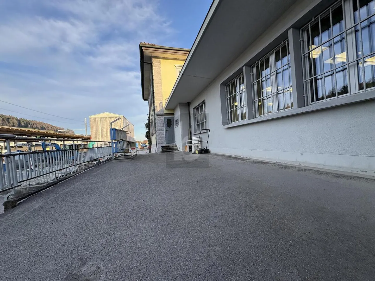 ILLUMINATO CON UN'ACCESSIBILITÀ ECCEZIONALE - Foto 4 di 6