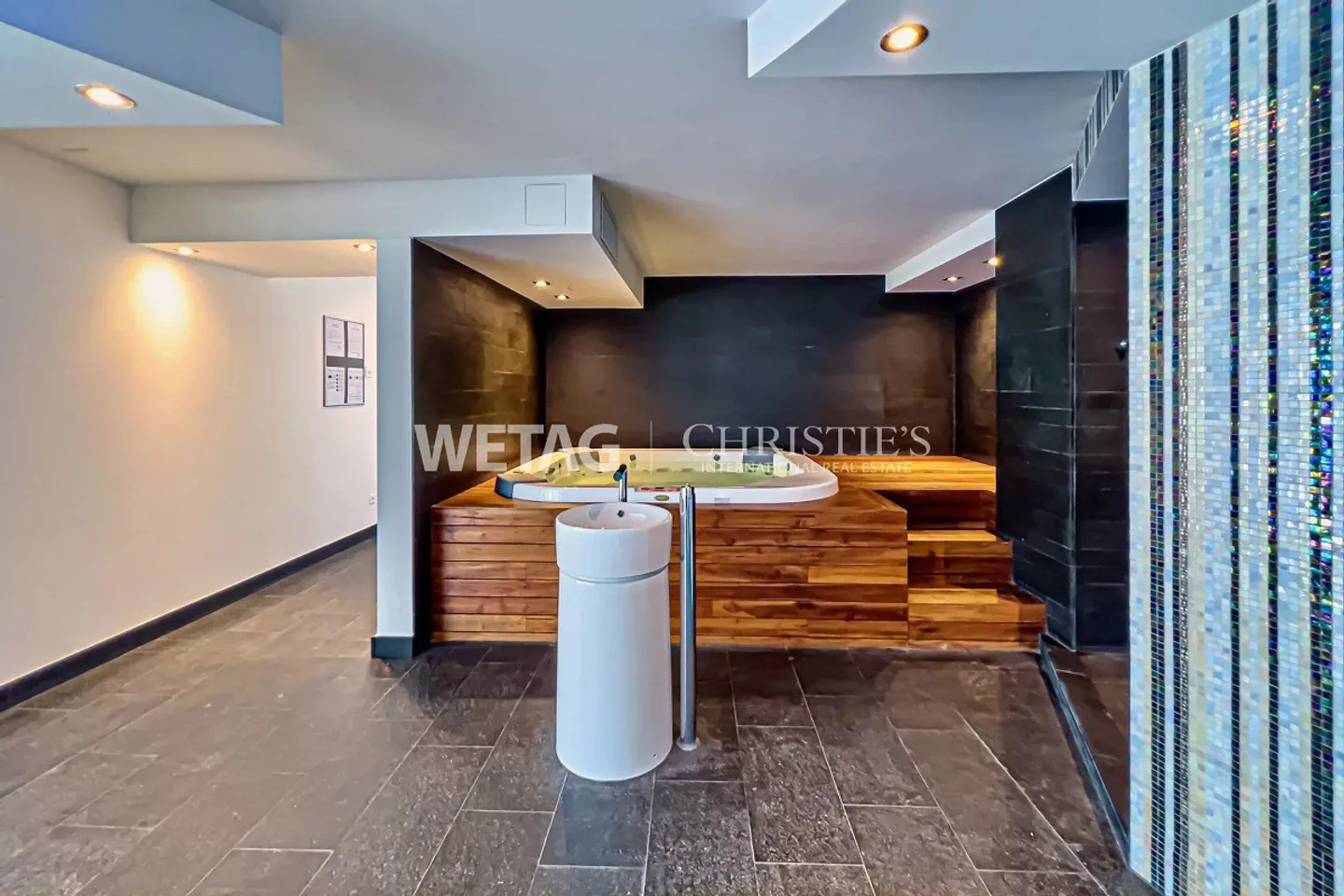 Elegante Wohnung mit Garten - Foto 11 von 13