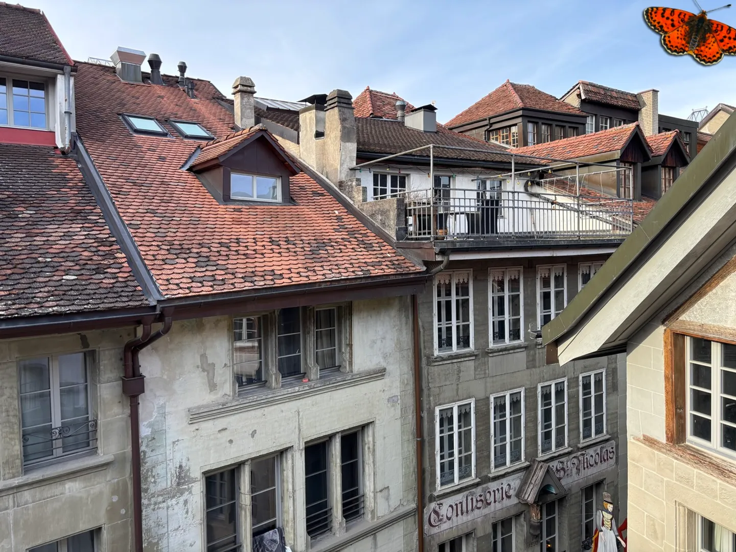 In vendita: Edificio storico a uso misto nel cuore di Friburgo - Foto 3 di 34