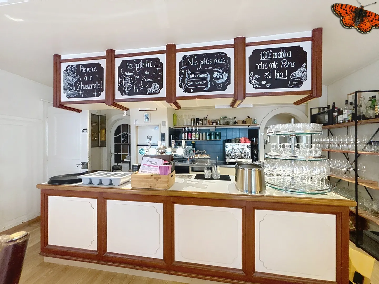 In vendita: Edificio storico a uso misto nel cuore di Friburgo - Foto 5 di 34