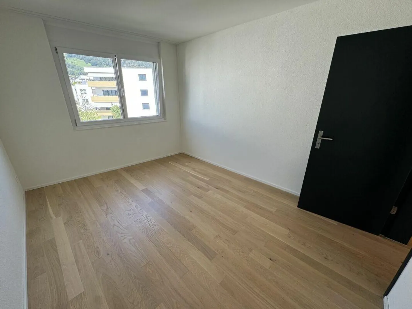 3 1/2-Zimmerwohnung im Erdgeschoss - Foto 8 von 12