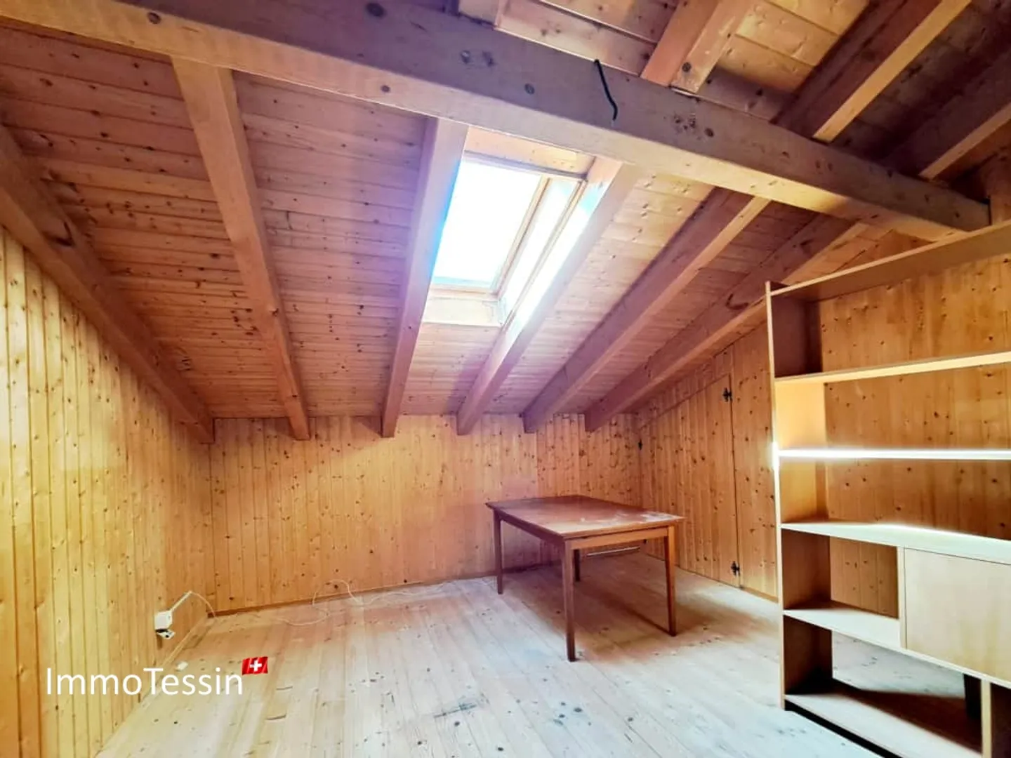 Affascinante casa plurifamiliare con 2 appartamenti a Malvaglia vicino a Biasca e al Passo Lukmanier in vendita - Foto 7 di 13