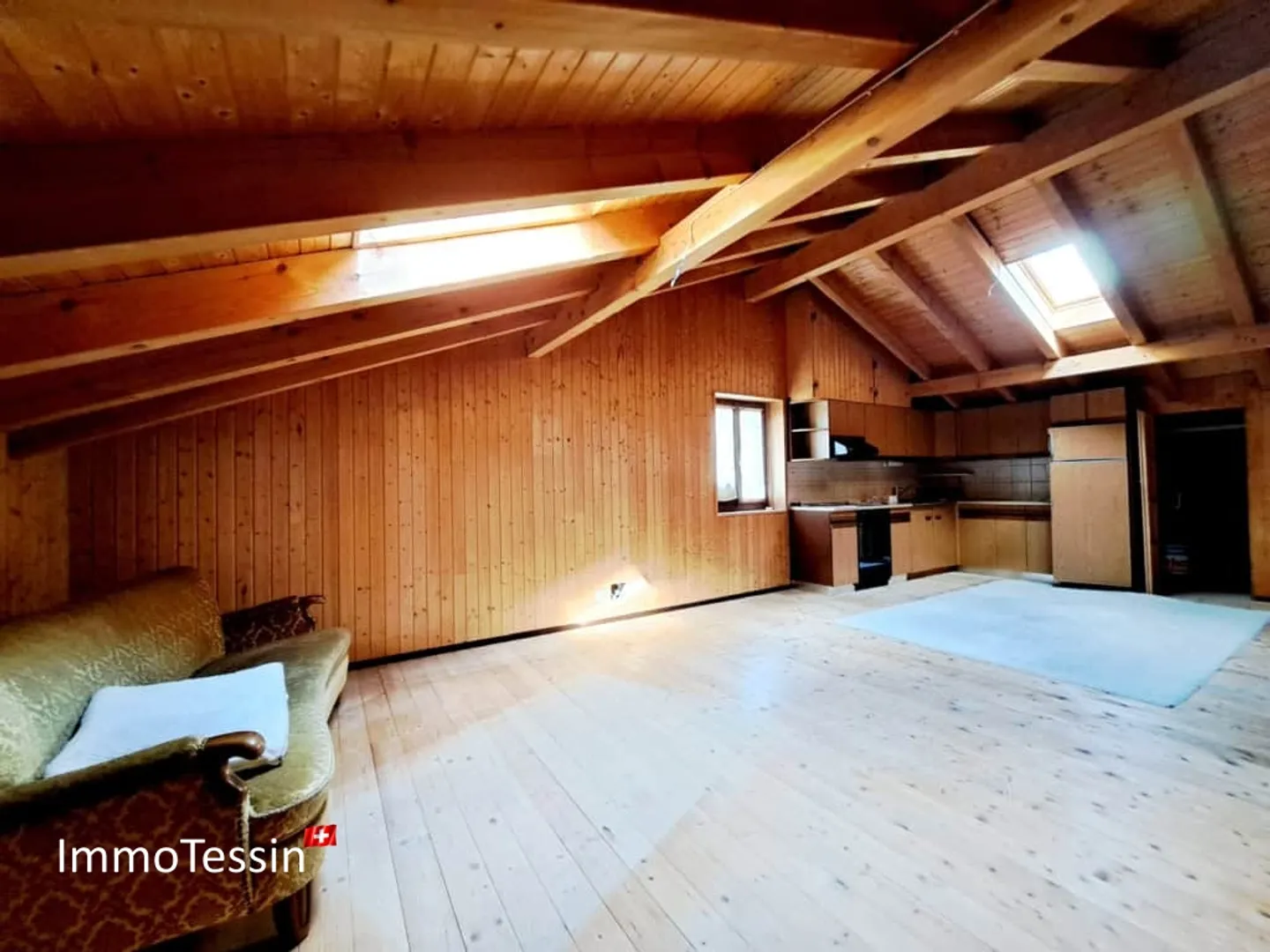Affascinante casa plurifamiliare con 2 appartamenti a Malvaglia vicino a Biasca e al Passo Lukmanier in vendita - Foto 5 di 13