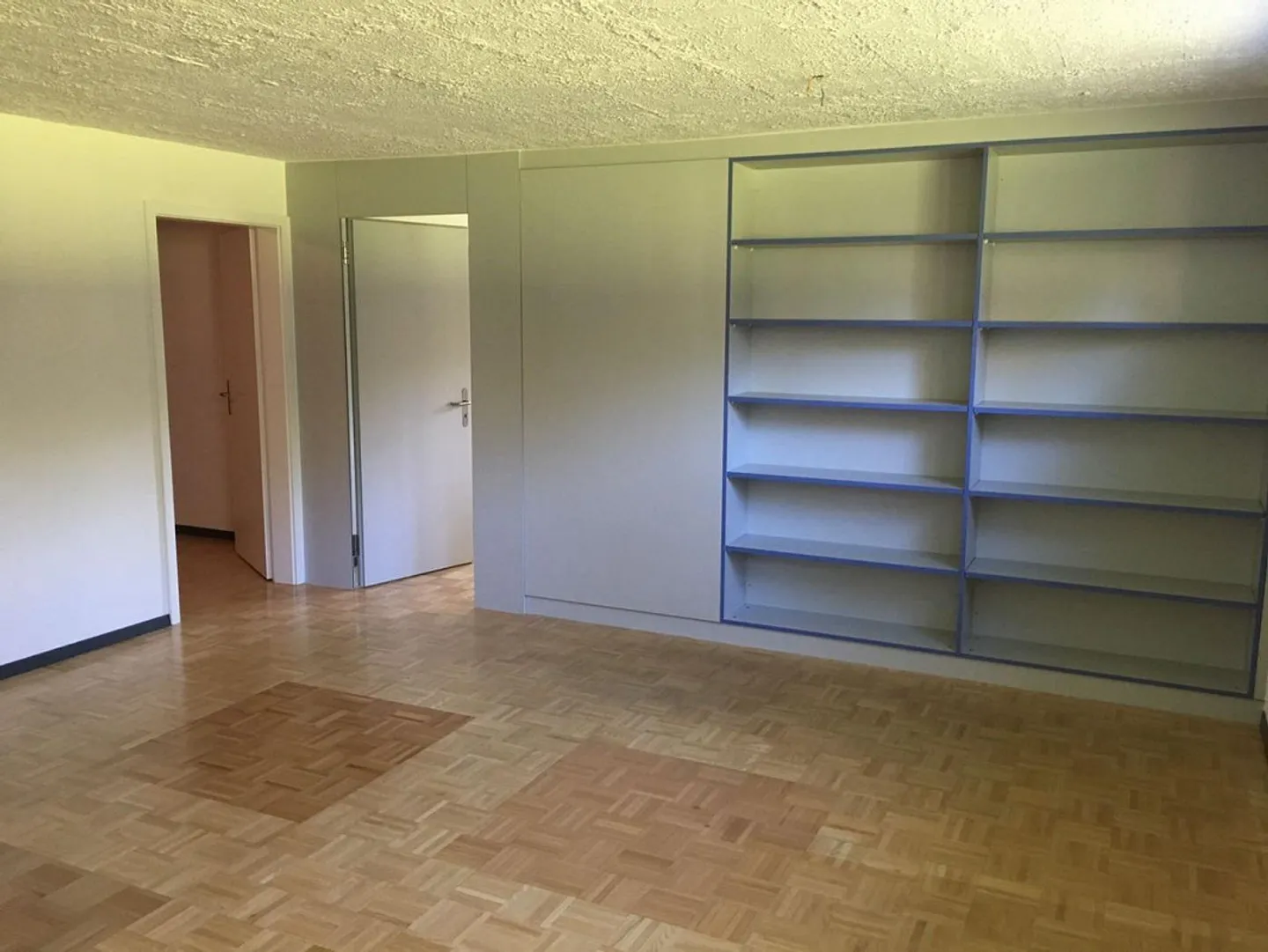 Appartement confortable de 2,5 pièces directement sur la petite Emme ! - Photo 3 sur 7