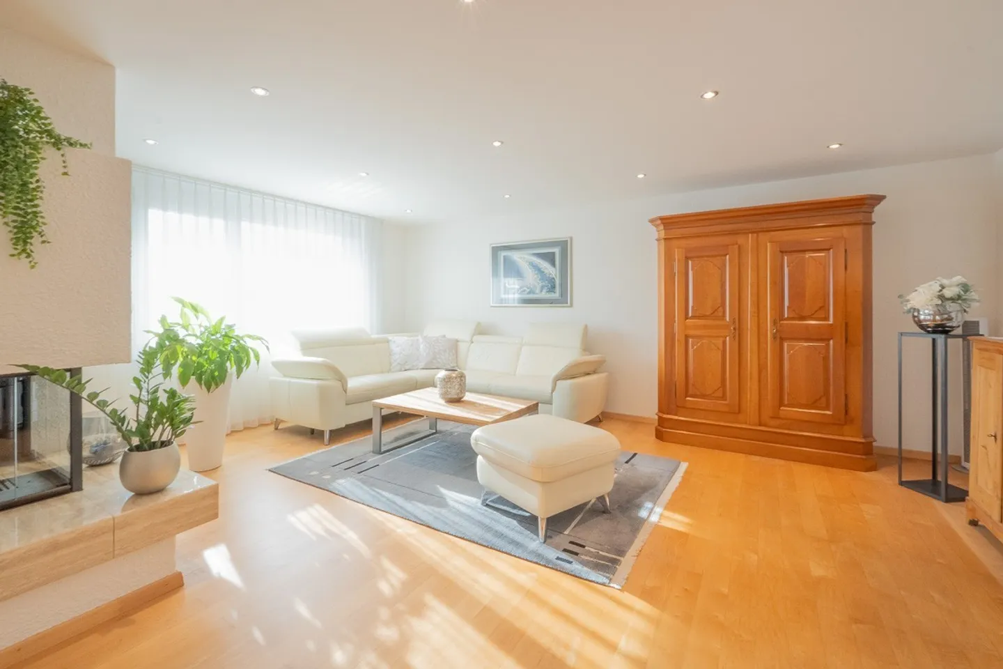 Casa unifamiliare a schiera di 5,5 stanze ben tenuta - Foto 4 di 13