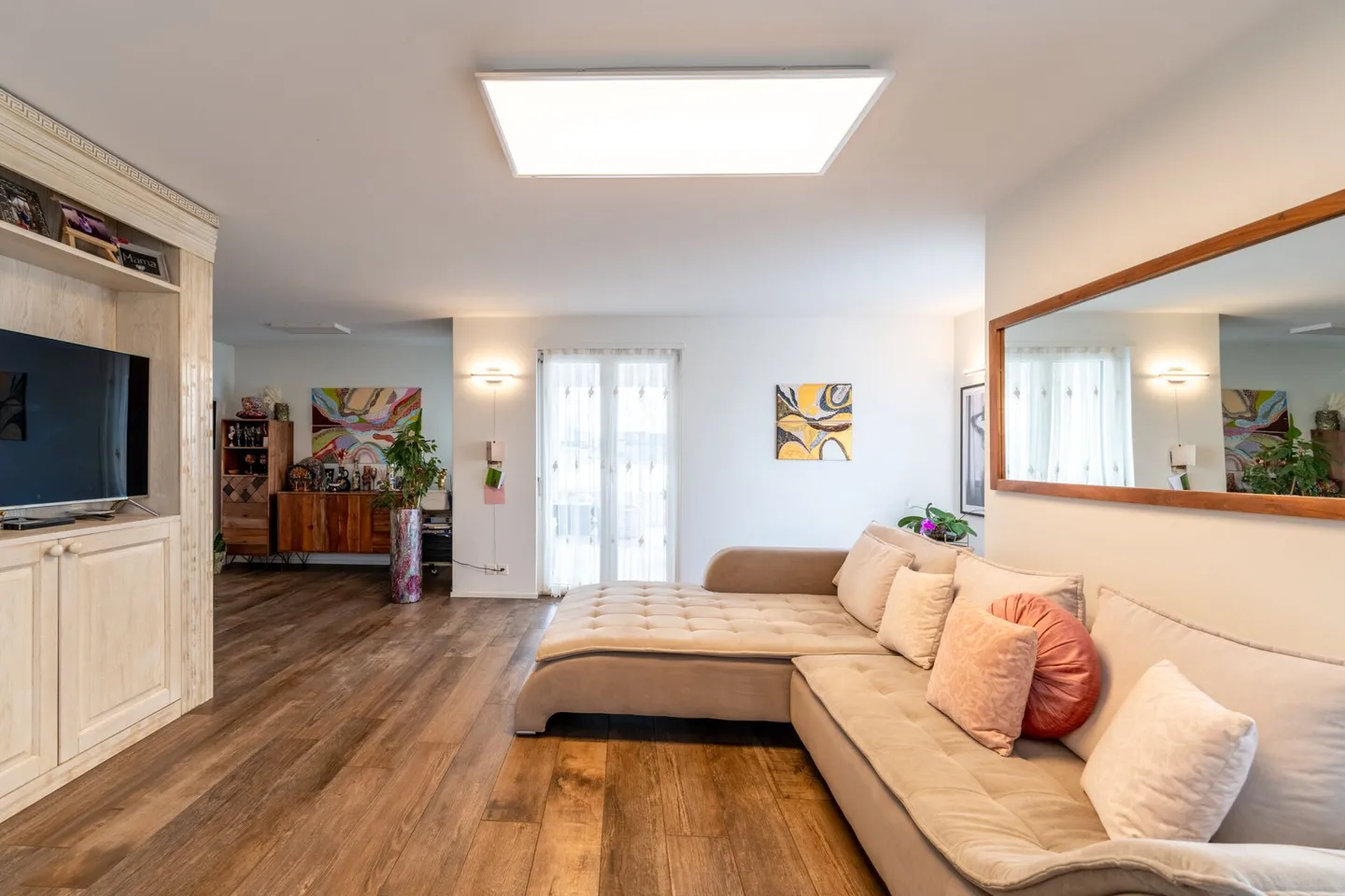 Living with a View in Büron LU - Photo 2 of 26