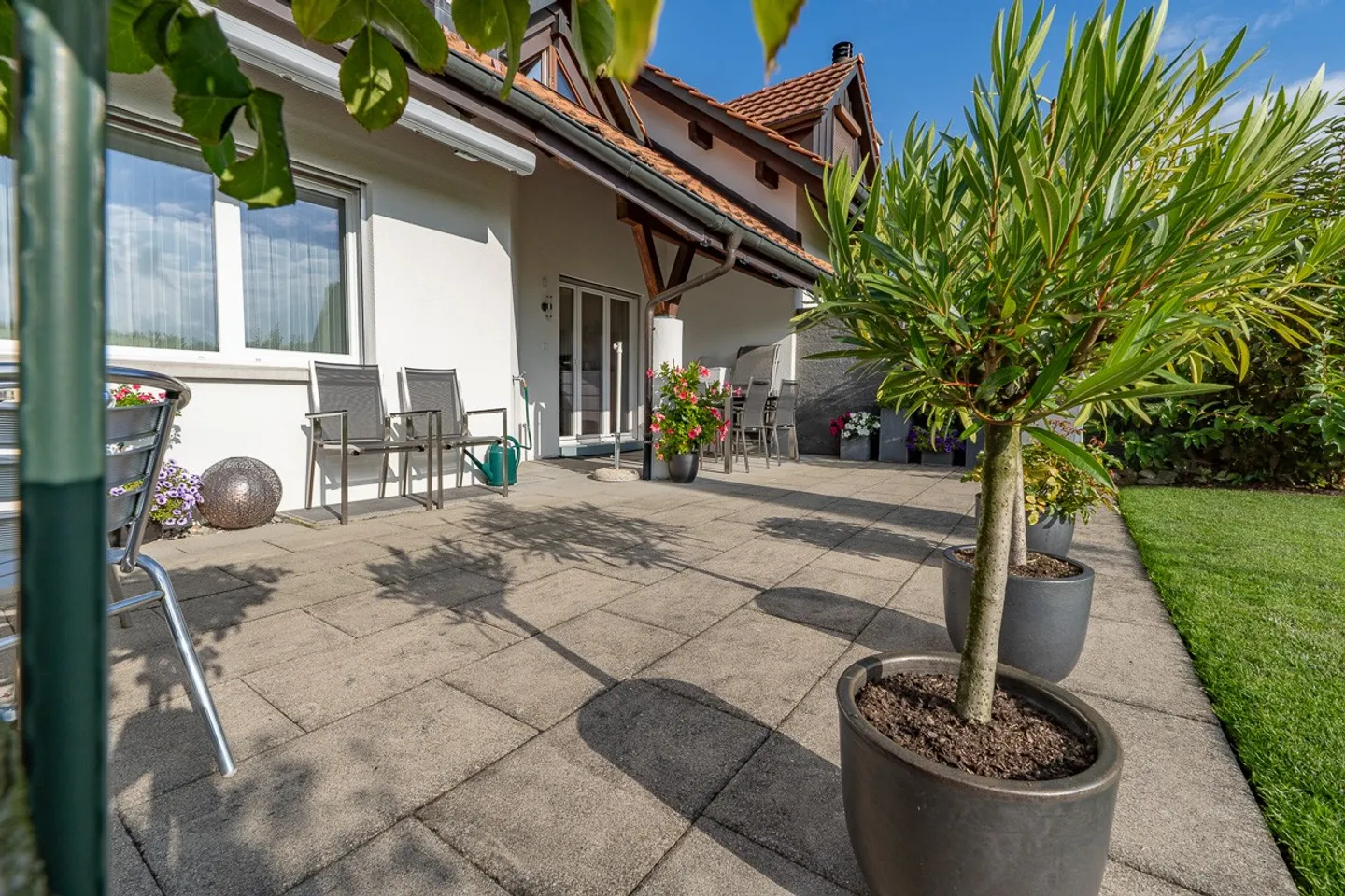 Casa unifamiliare a schiera di 5,5 stanze ben tenuta - Foto 10 di 13