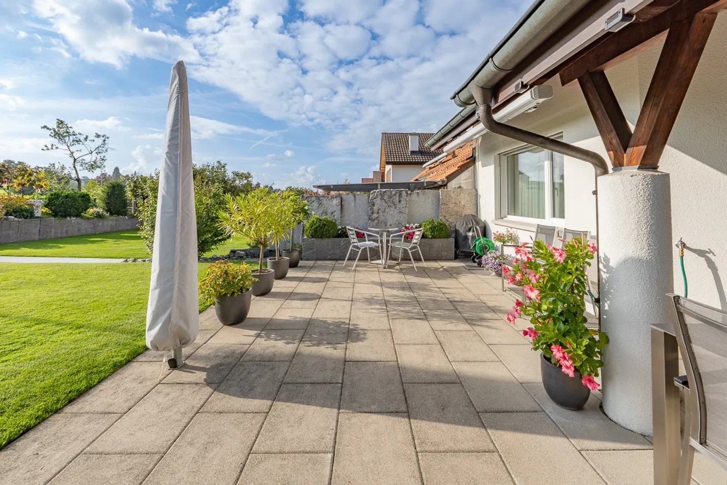 Casa unifamiliare a schiera di 5,5 stanze ben tenuta - Foto 11 di 13