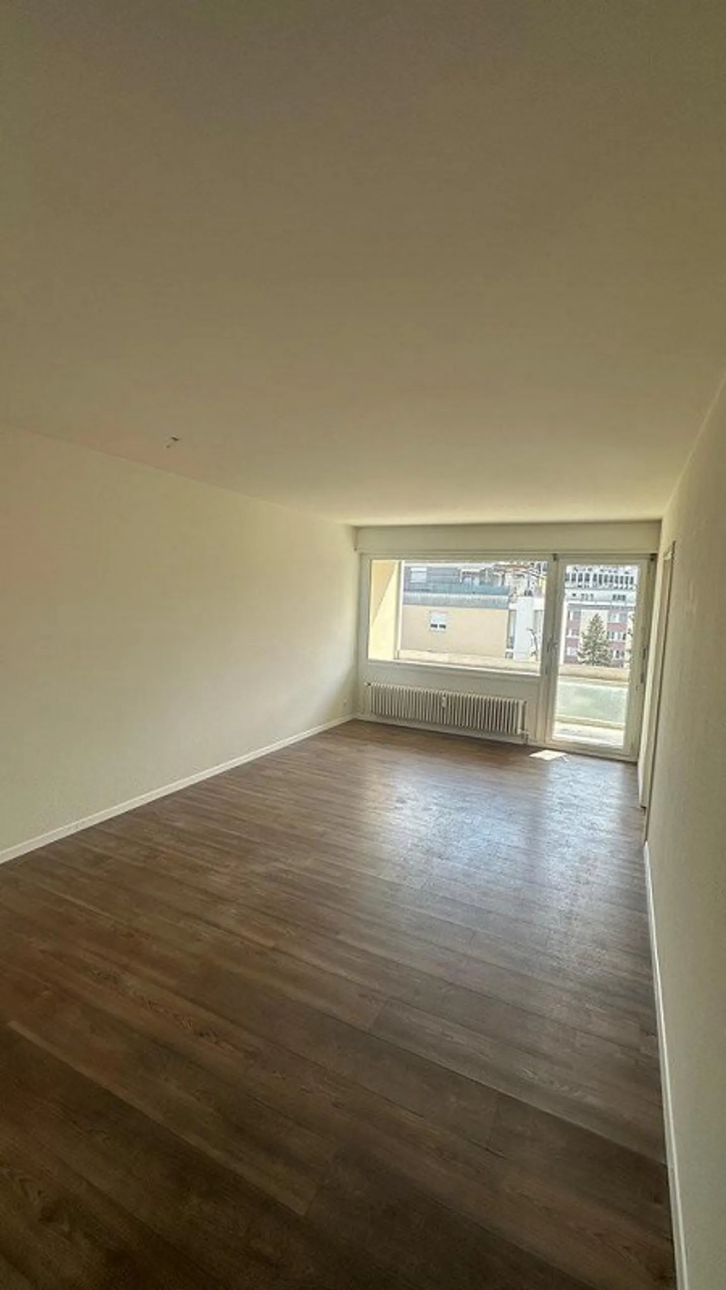 Appartement charmant dans un quartier vivant ! - Photo 3 sur 8