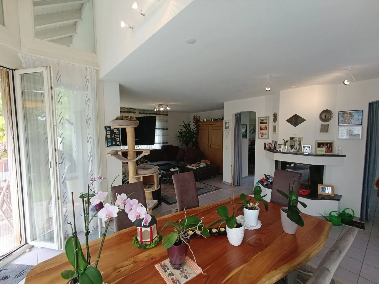 Casa unifamiliare adatta alle famiglie con 5,5 stanze e grande giardino a Gränichen - Foto 4 di 17