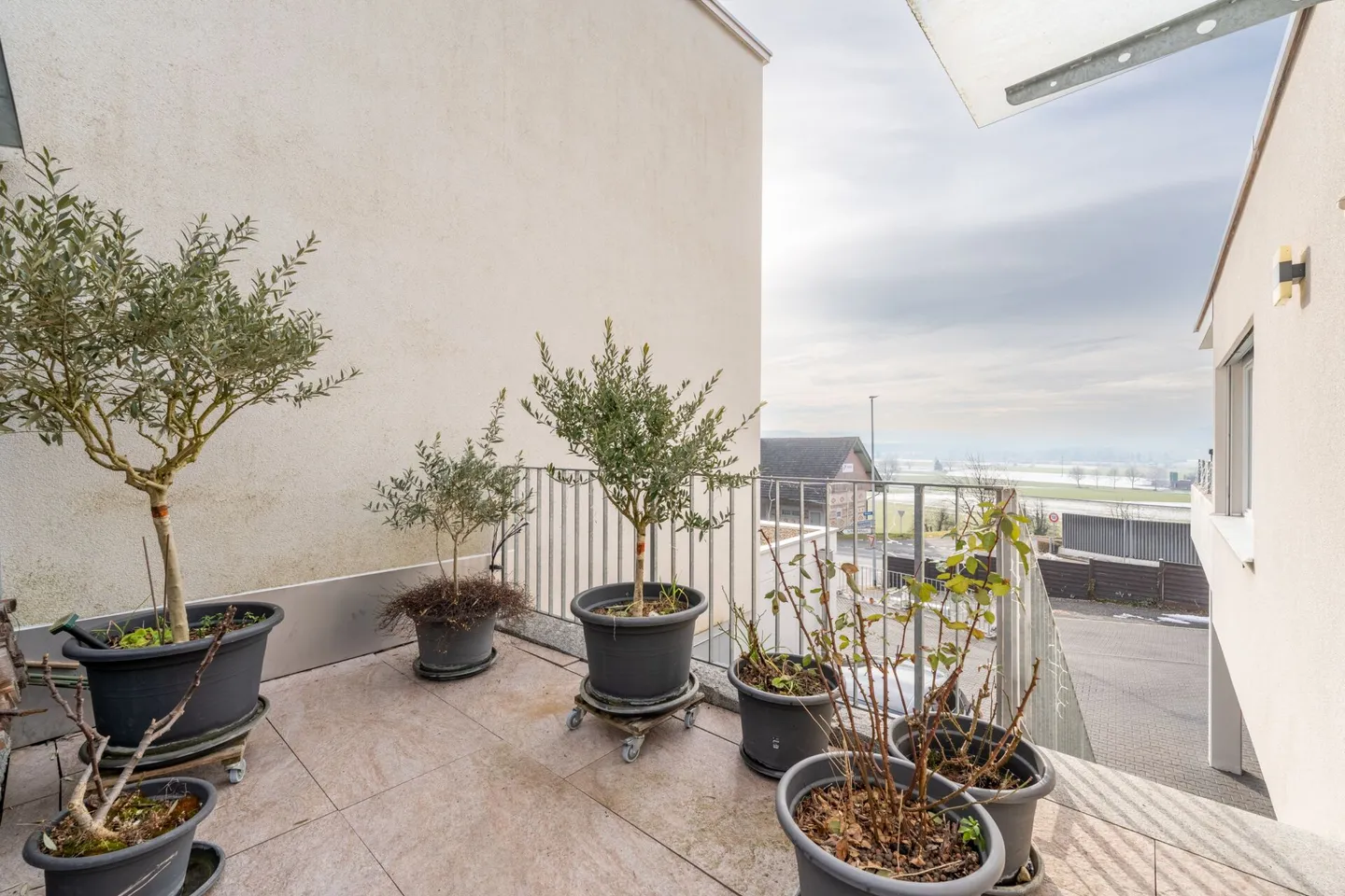 Living with a View in Büron LU - Photo 20 of 26