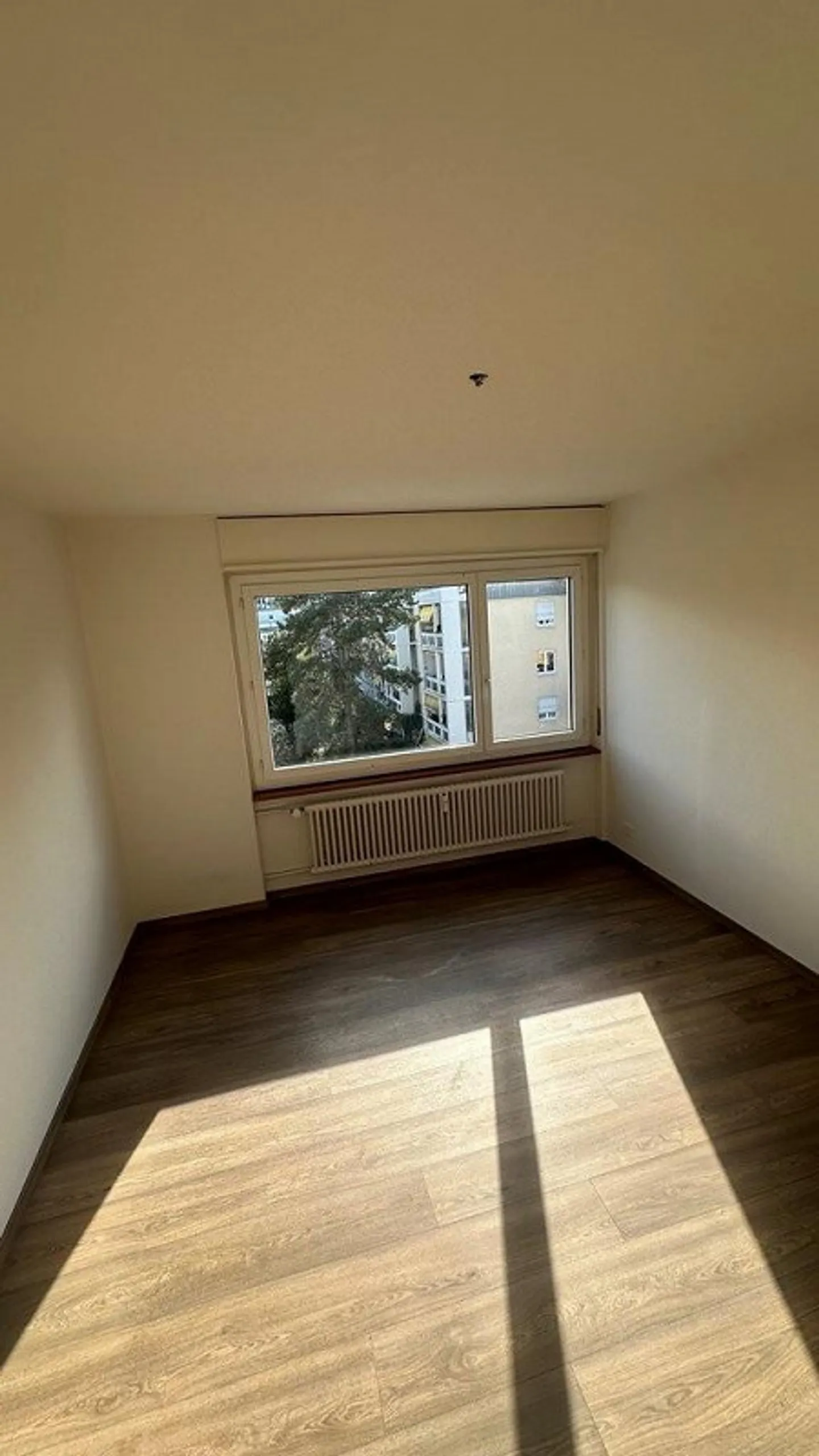 Appartement charmant dans un quartier vivant ! - Photo 4 sur 8