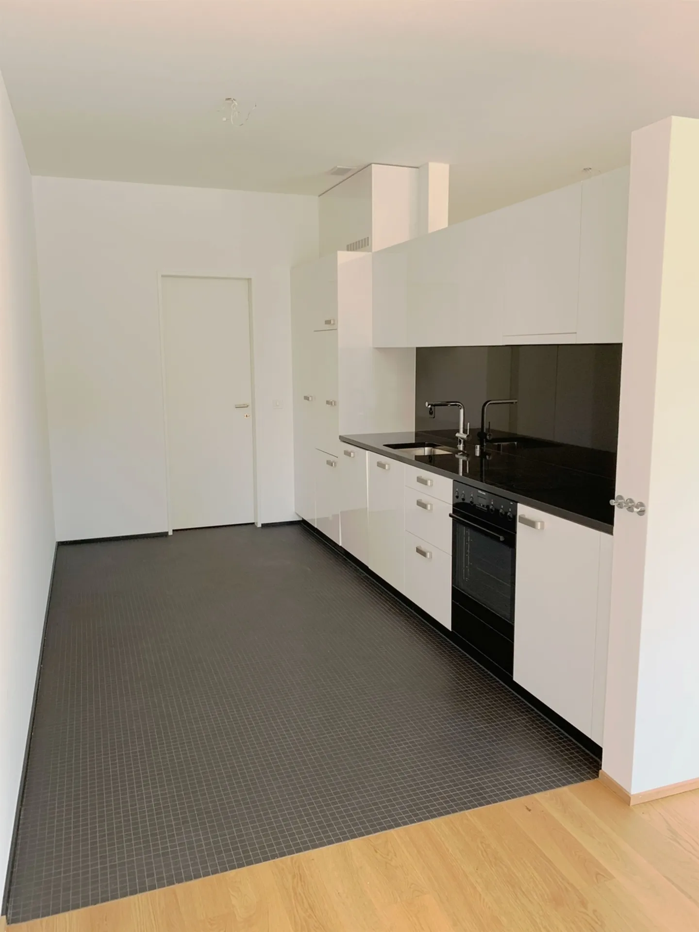 Charmante Wohnung mit Dachterrasse - Foto 5 von 6